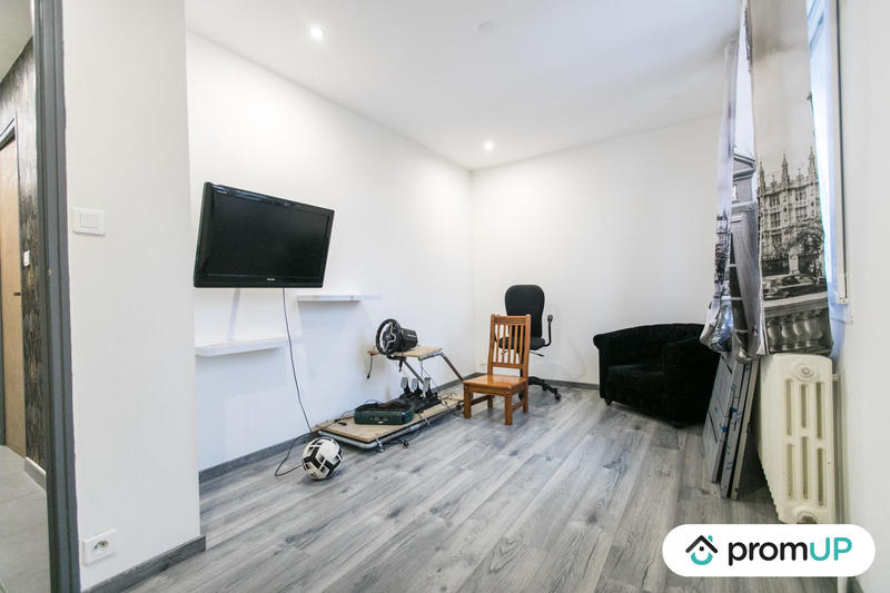 Maison contemporaine - 314 m² - 9 pièces