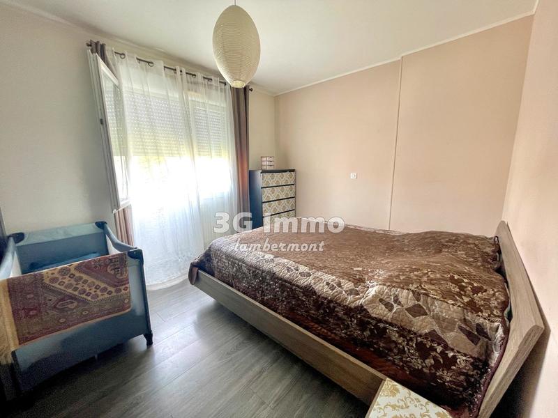 Maison jumelée - 80 m² - 5 pièces