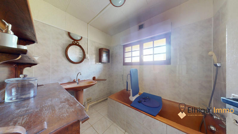 Maison ancienne - 200 m² - 6 pièces