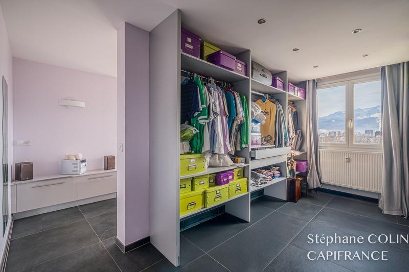 Appartement - 79 m² - 4 pièces