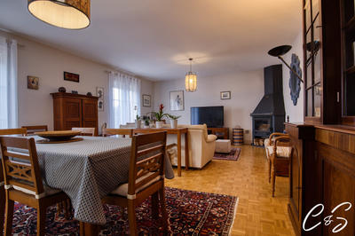 Maison - 190 m² - 7 pièces