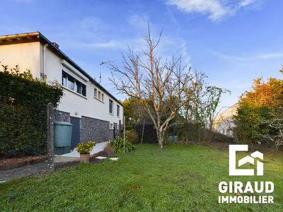 Maison - 115 m² - 6 pièces