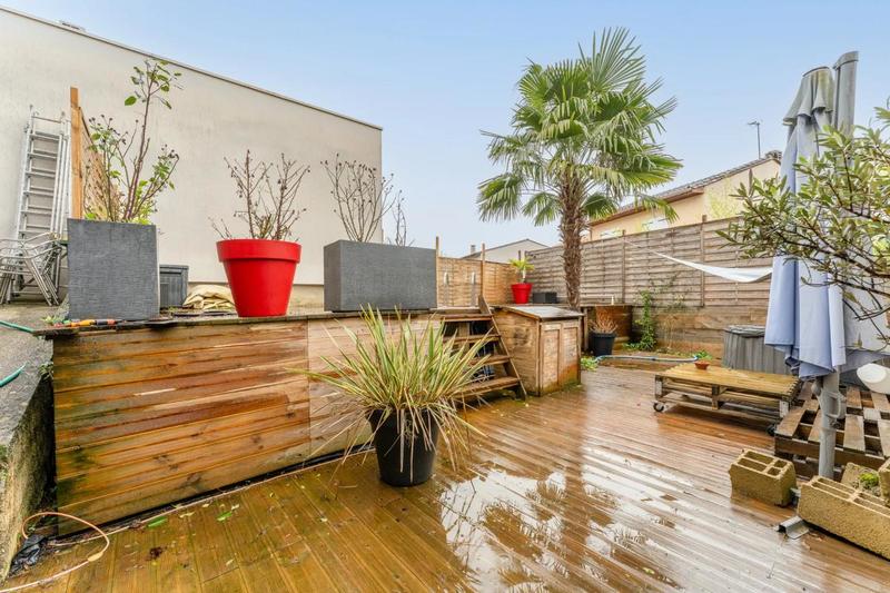 Maison - 160 m² - 6 pièces