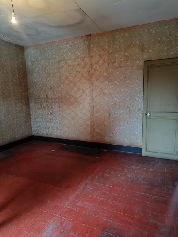 Maison - 210 m² - 7 pièces