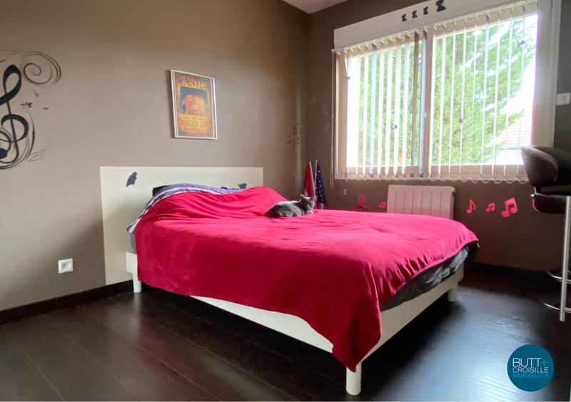 Maison - 260 m² - 9 pièces