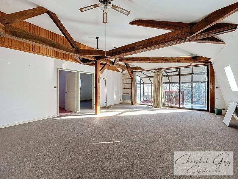 Maison bourgeoise - 337 m² - 10 pièces