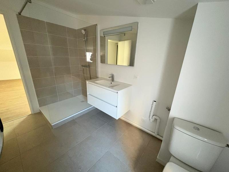 Appartement - 57 m² - 2 pièces