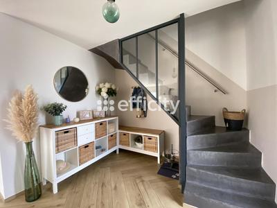 Maison - 132 m² - 6 pièces