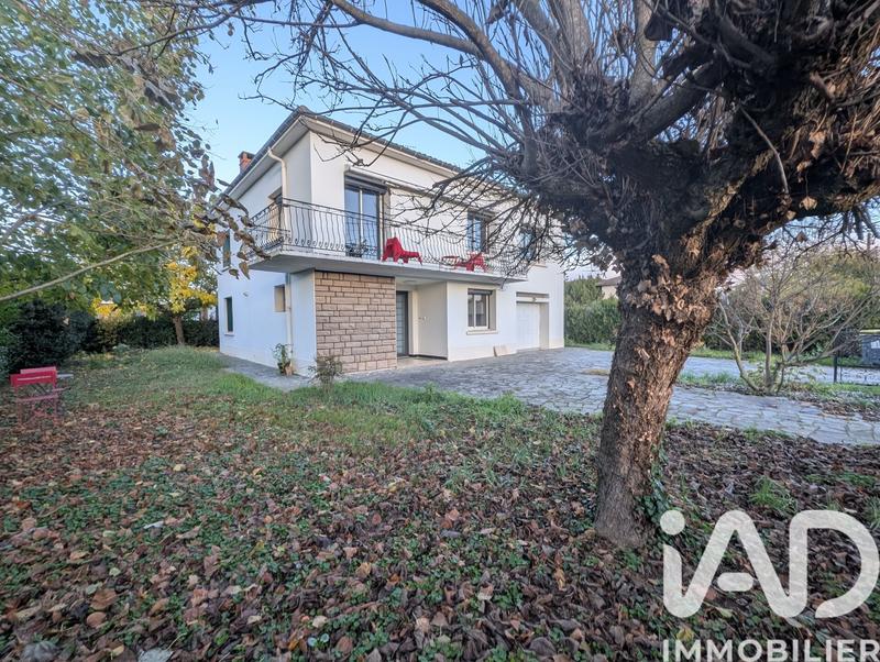Maison - 166 m² - 6 pièces