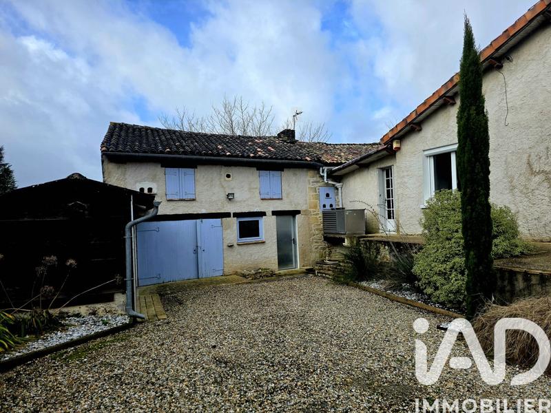 Maison - 110 m² - 9 pièces