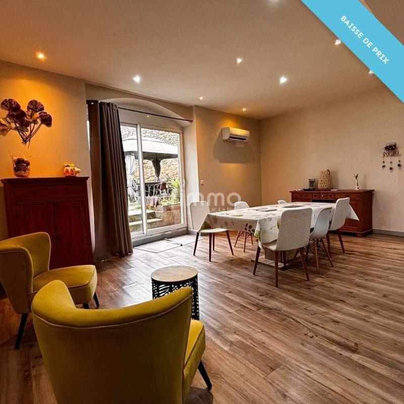 Maison - 298 m² - 7 pièces