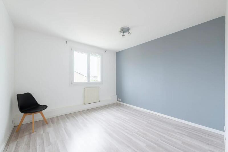 Maison - 111 m² - 6 pièces