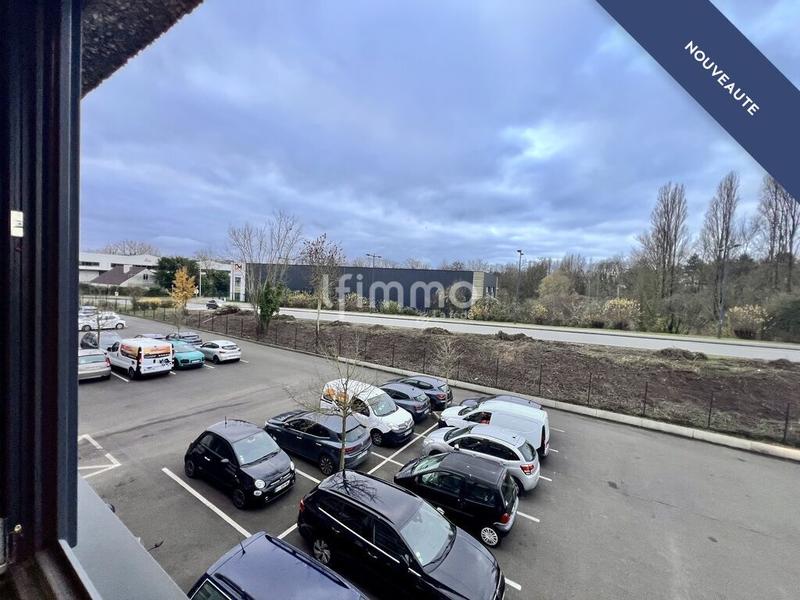 Local commercial - 117 m² - 2 pièces