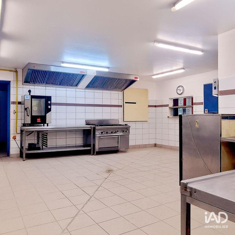 Local commercial - 930 m²