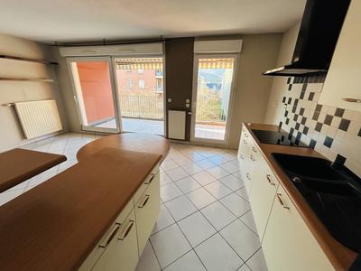 Appartement - 64 m² - 3 pièces