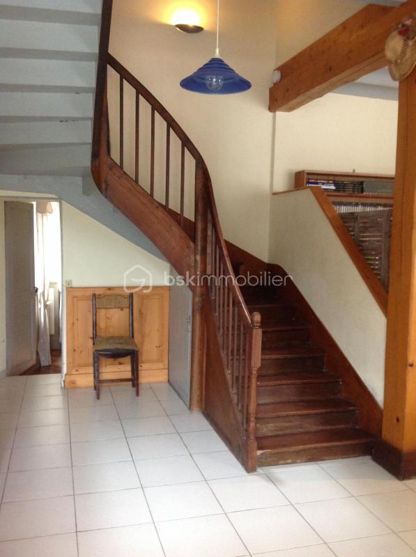 Maison - 300 m² - 8 pièces