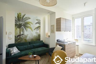 Chambre - 11 m² - 1 pièce