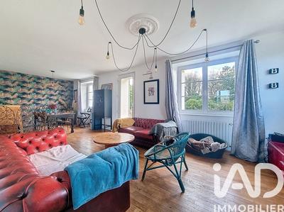 Maison de village - 139 m² - 9 pièces