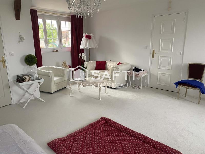 Maison - 357 m² - 7 pièces