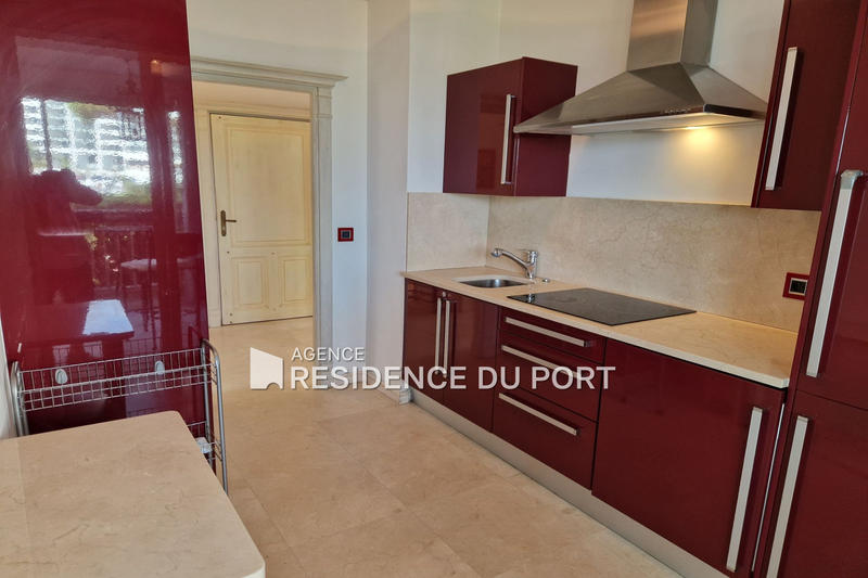 Appartement - 83 m² - 3 pièces