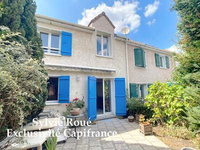 Maison - 75 m² - 4 pièces