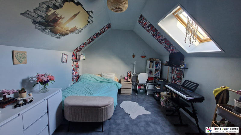 Maison - 110 m² - 6 pièces