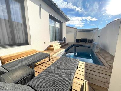 Maison - 88 m² - 3 pièces