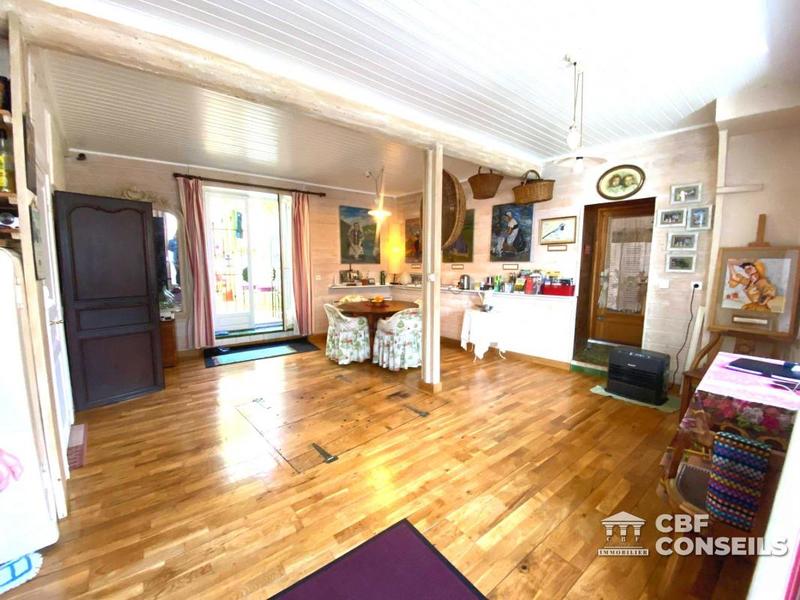 Maison ancienne - 260 m² - 14 pièces