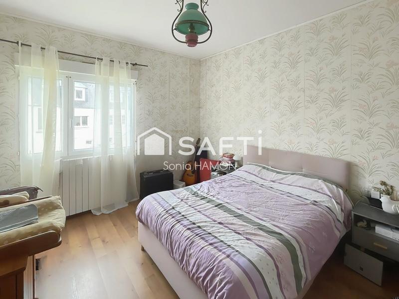 Maison - 164 m² - 9 pièces