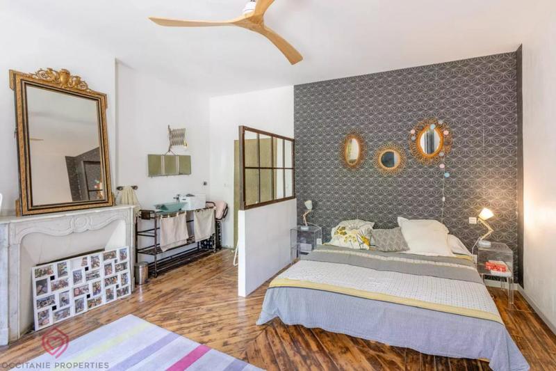 Maison de maîtres - 452 m² - 11 pièces