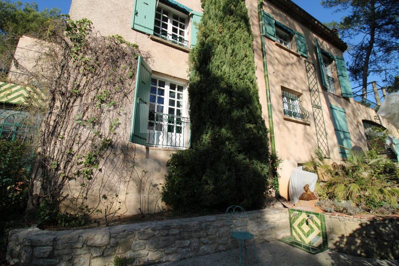 Viager - Maison - 280 m² - 7 pièces