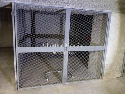 Parking / Garage - 14 m²