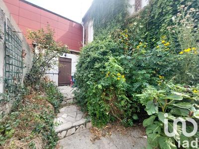 Maison - 105 m² - 6 pièces