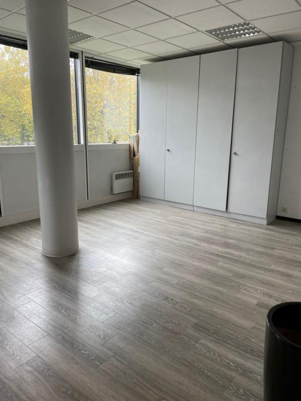 Local d'activités - 24 m²