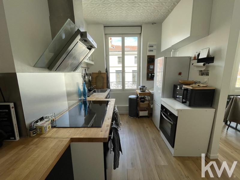 Appartement - 82 m² - 4 pièces