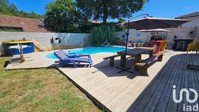 Maison - 217 m² - 5 pièces