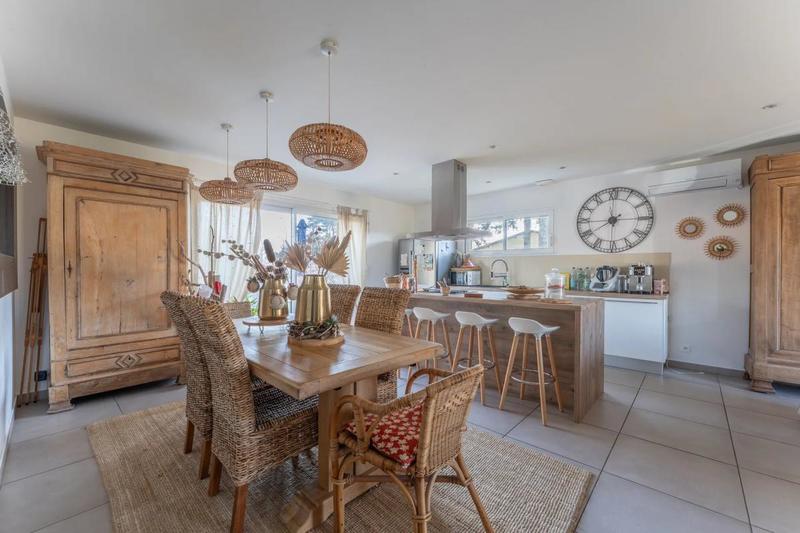 Maison - 103 m² - 5 pièces