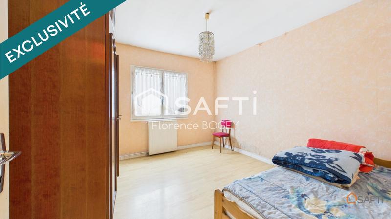 Maison - 93 m² - 5 pièces