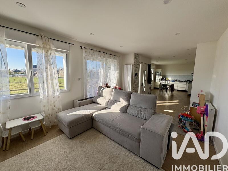 Maison - 82 m² - 4 pièces