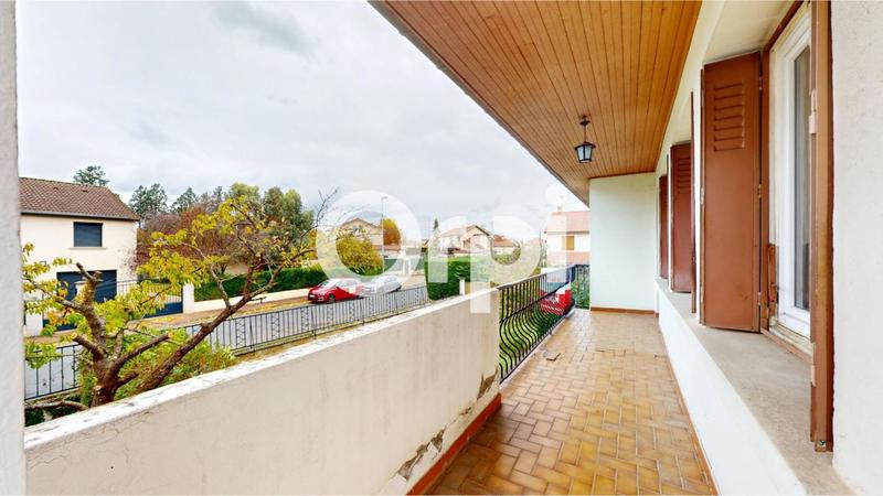 Maison - 95 m² - 4 pièces