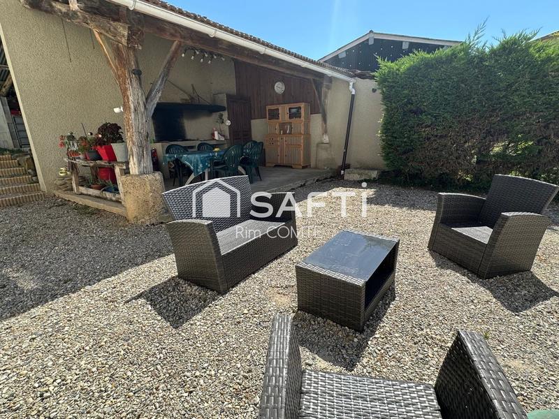 Maison - 212 m² - 6 pièces