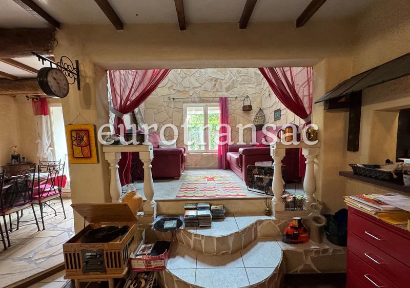 Maison de village - 199 m² - 6 pièces