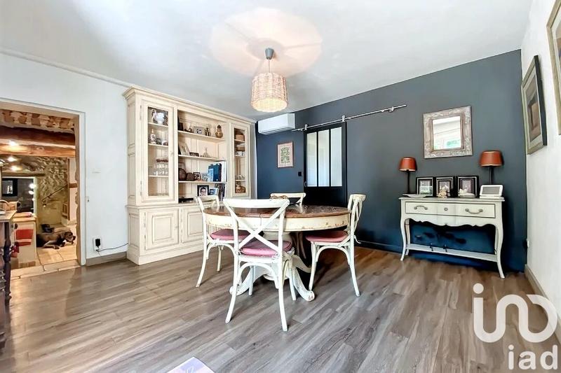 Maison - 328 m² - 11 pièces