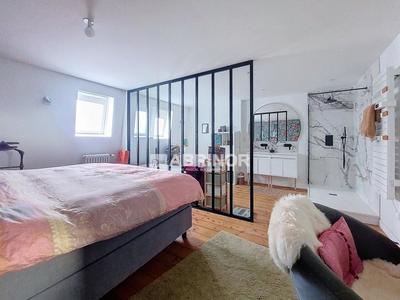 Maison bourgeoise - 163 m² - 7 pièces