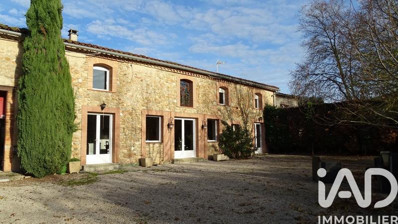 Maison - 500 m² - 18 pièces