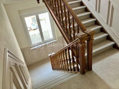 Appartement - 130 m² - 5 pièces