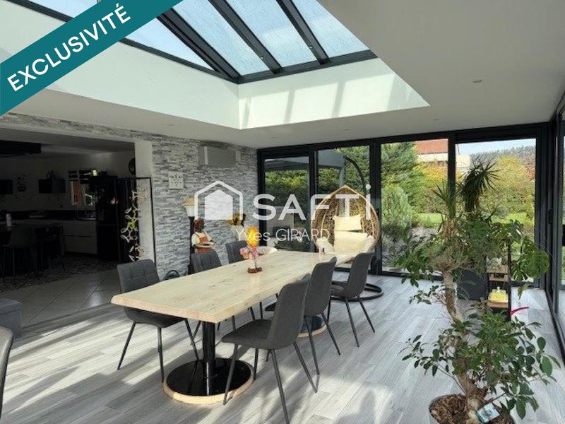 Maison - 150 m² - 5 pièces