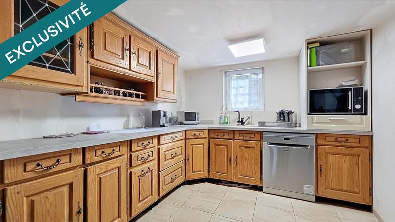 Maison - 180 m² - 6 pièces