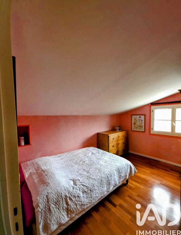 Maison - 92 m² - 4 pièces