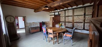 Maison - 240 m² - 7 pièces